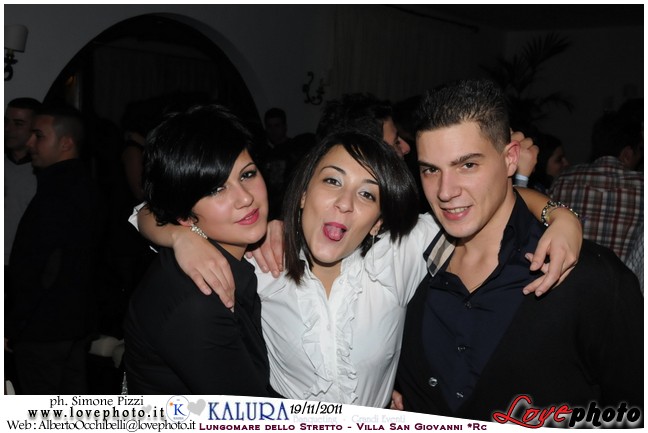 247Kalura_Swimming_Pool_Party_LovePhoto_19112011.jpg