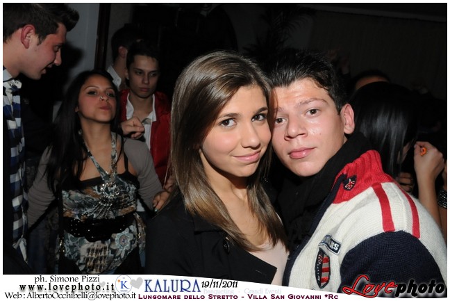 252Kalura_Swimming_Pool_Party_LovePhoto_19112011.jpg