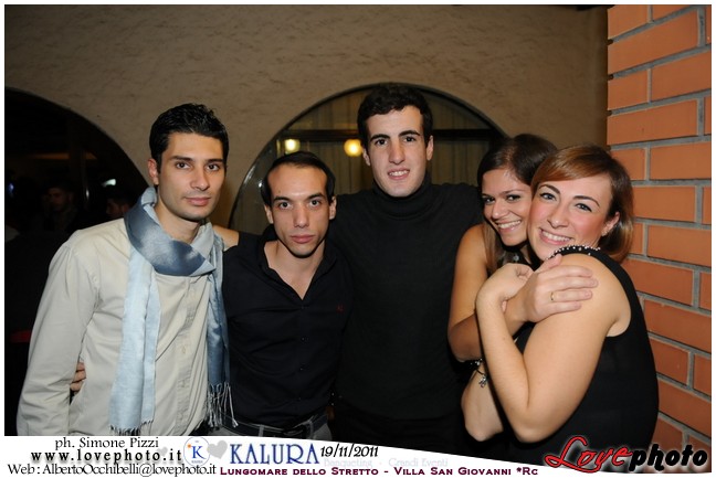 302Kalura_Swimming_Pool_Party_LovePhoto_19112011.jpg