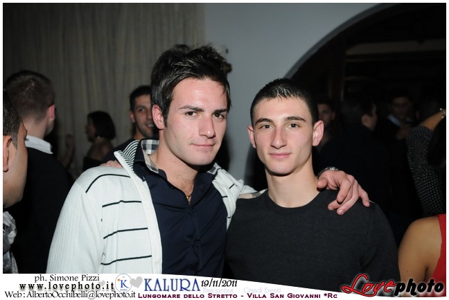 308Kalura_Swimming_Pool_Party_LovePhoto_19112011.jpg