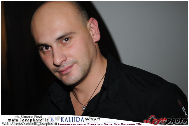 313Kalura_Swimming_Pool_Party_LovePhoto_19112011.jpg