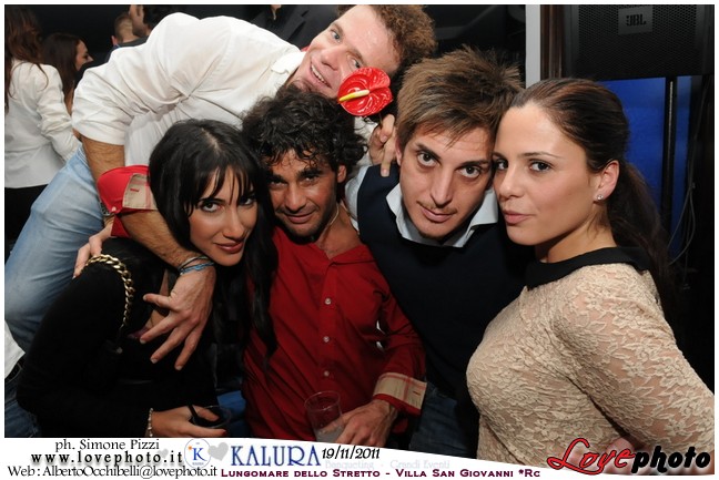 337Kalura_Swimming_Pool_Party_LovePhoto_19112011.jpg