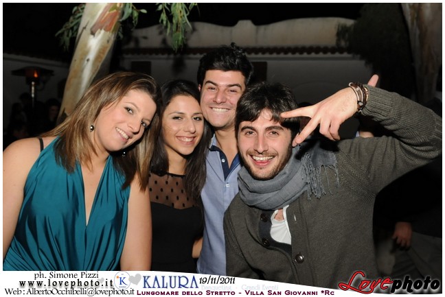 341Kalura_Swimming_Pool_Party_LovePhoto_19112011.jpg