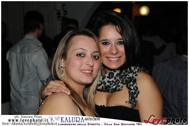 359Kalura_Swimming_Pool_Party_LovePhoto_19112011.jpg