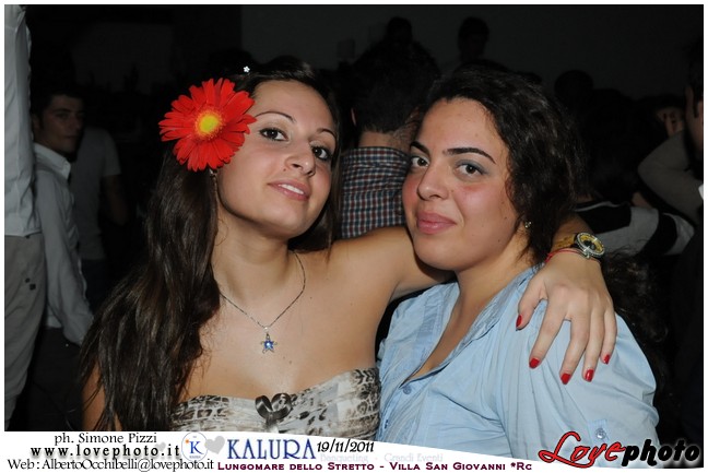 360Kalura_Swimming_Pool_Party_LovePhoto_19112011.jpg