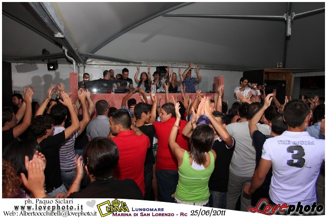 024Lido_La_Cubana_Party_LovePhoto_25062011.jpg