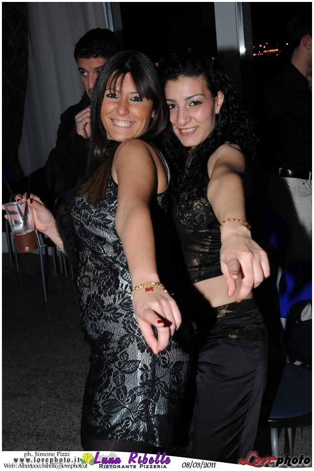 018Luna_Ribelle_Festa_Delle_Donne_LovePhoto-08032011-Ristorante_Pizzeria.jpg