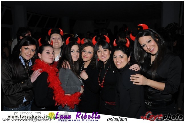 019Luna_Ribelle_Festa_Delle_Donne_LovePhoto-08032011-Ristorante_Pizzeria.jpg