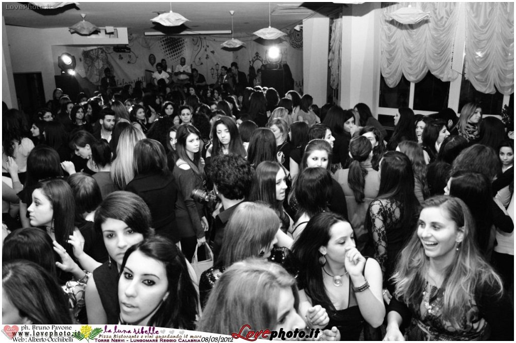 004Luna_Ribelle_Festa_Delle_Donne_LovePhoto-08032012-Ristorante_Pizzeria.jpg