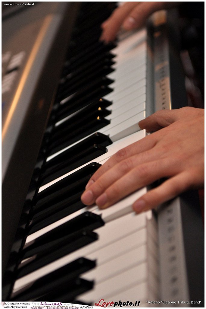 048Luna_Ribelle_LiveMusic_Party_LovePhoto_14062012.jpg - (C) 2012  Gregorio Moscato   www.lovephoto.it  Tutti i diritti  riservati