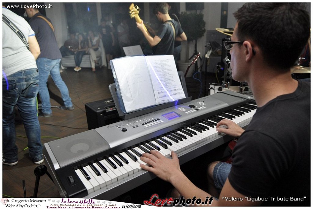 090Luna_Ribelle_LiveMusic_Party_LovePhoto_14062012.jpg - (C) 2012  Gregorio Moscato   www.lovephoto.it  Tutti i diritti  riservati
