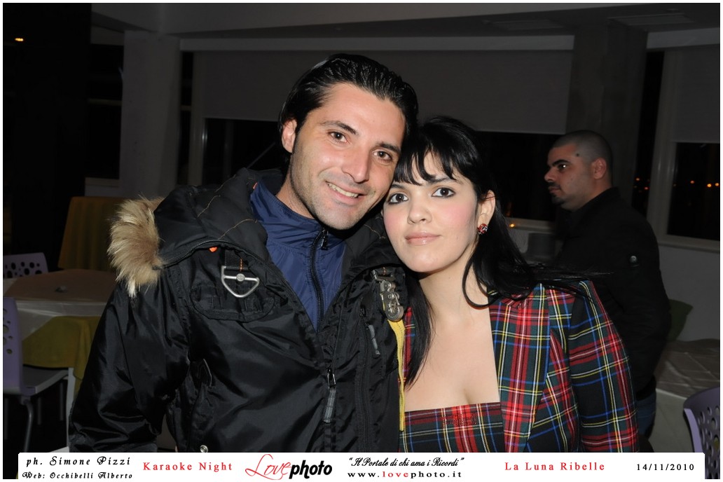 021LovePhoto_La_Luna_Ribelle-14112010-KaraokeNight.jpg