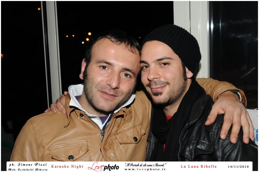028LovePhoto_La_Luna_Ribelle-14112010-KaraokeNight.jpg