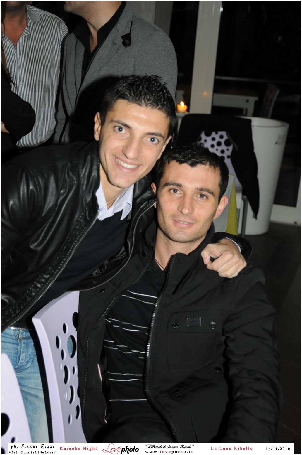 073LovePhoto_La_Luna_Ribelle-14112010-KaraokeNight.jpg