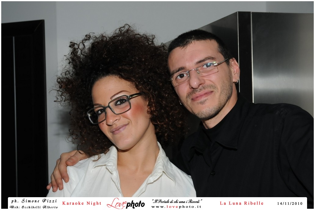 076LovePhoto_La_Luna_Ribelle-14112010-KaraokeNight.jpg