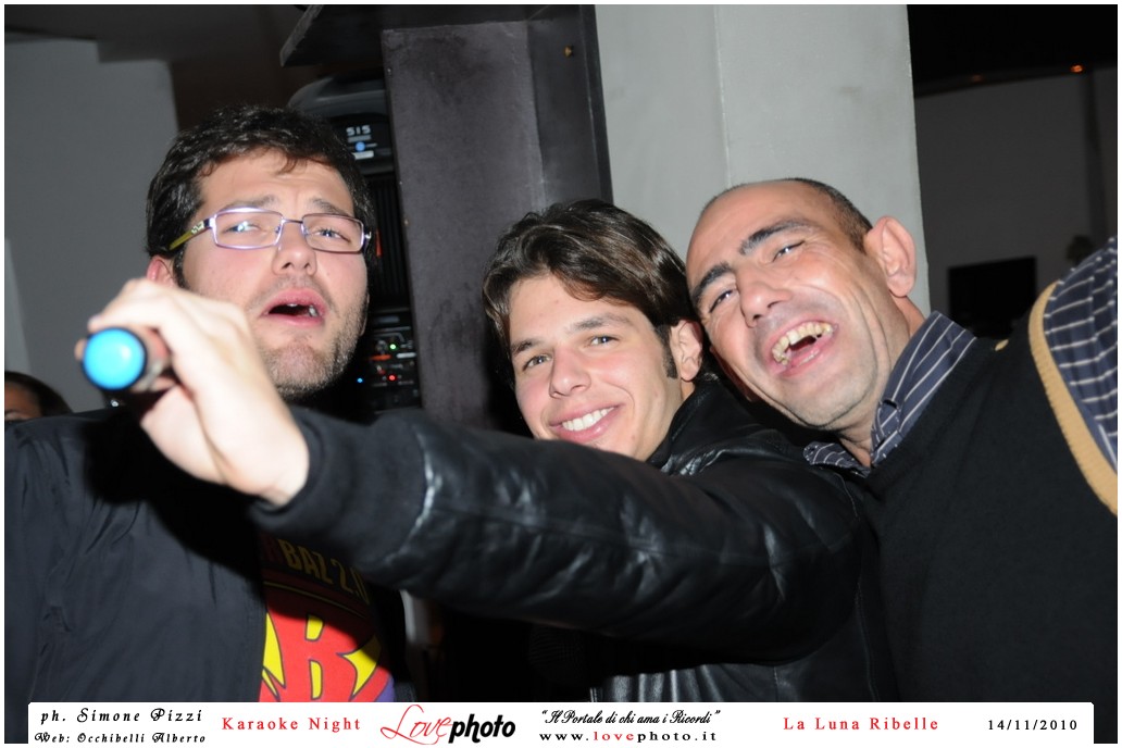 117LovePhoto_La_Luna_Ribelle-14112010-KaraokeNight.jpg