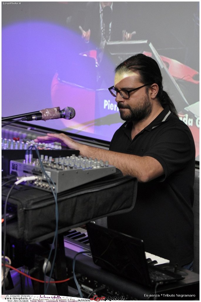 041Luna_Ribelle_LiveMusic_Party_LovePhoto_24052012.jpg - (C) 2012  Gregorio Moscato   www.lovephoto.it  Tutti i diritti  riservati