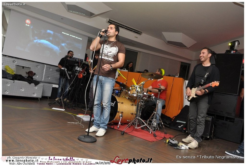 071Luna_Ribelle_LiveMusic_Party_LovePhoto_24052012.jpg - (C) 2012  Gregorio Moscato   www.lovephoto.it  Tutti i diritti  riservati