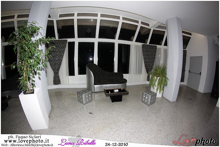 007LovePhoto_Luna_Ribelle_Night-24122010.jpg