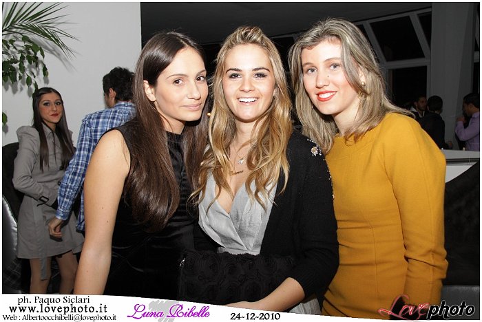 037LovePhoto_Luna_Ribelle_Night-24122010.jpg