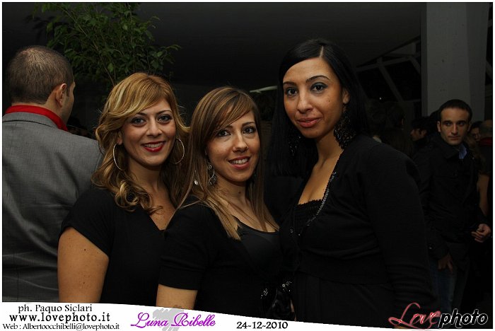 064LovePhoto_Luna_Ribelle_Night-24122010.jpg