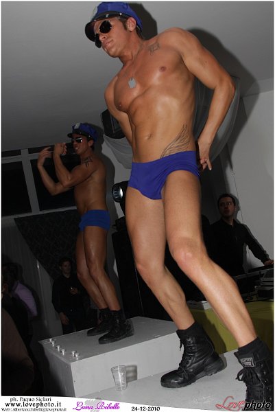 093LovePhoto_Luna_Ribelle_Night-24122010.jpg
