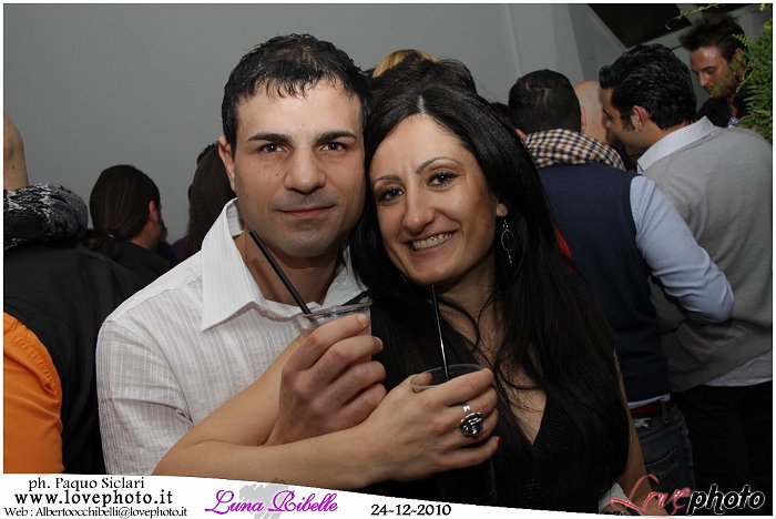 100LovePhoto_Luna_Ribelle_Night-24122010.jpg