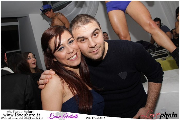 104LovePhoto_Luna_Ribelle_Night-24122010.jpg