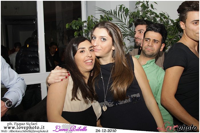 112LovePhoto_Luna_Ribelle_Night-24122010.jpg