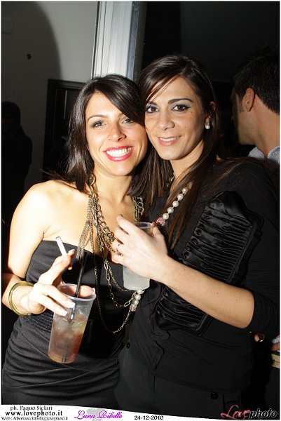 127LovePhoto_Luna_Ribelle_Night-24122010.jpg