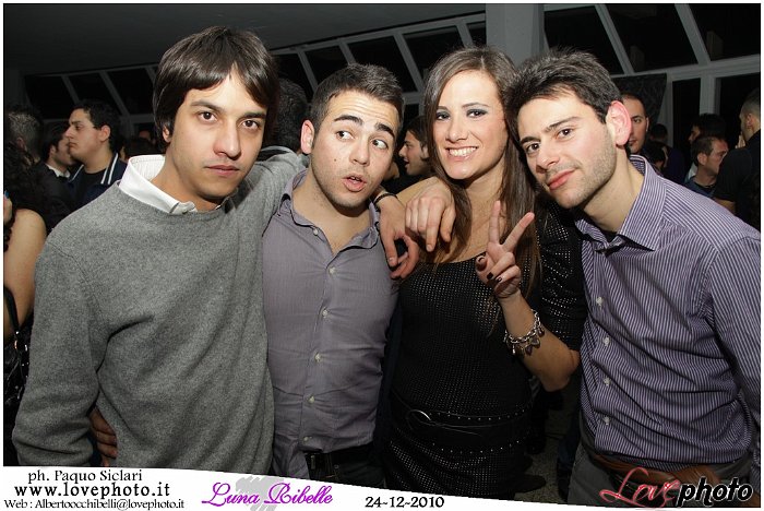 182LovePhoto_Luna_Ribelle_Night-24122010.jpg