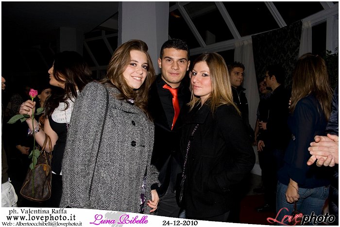 237LovePhoto_Luna_Ribelle_Night-24122010.jpg