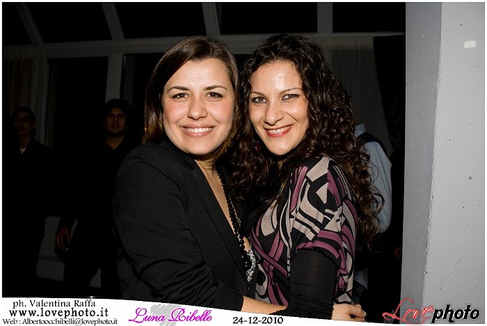 240LovePhoto_Luna_Ribelle_Night-24122010.jpg