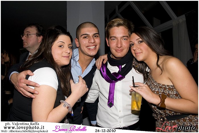 294LovePhoto_Luna_Ribelle_Night-24122010.jpg