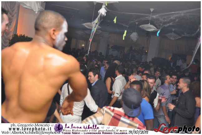 376Luna_Ribelle_Halloween_Party_Night_LovePhoto-31102011.jpg - GREGORIO MOSCATO  PHOTOGRAPHER