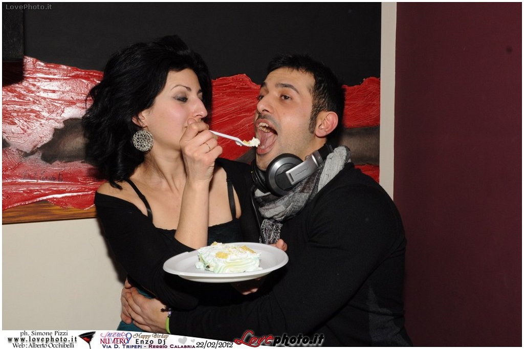 121New_Numero_9_HappyBirday_EnzoDj_LovePhoto-22022012.jpg