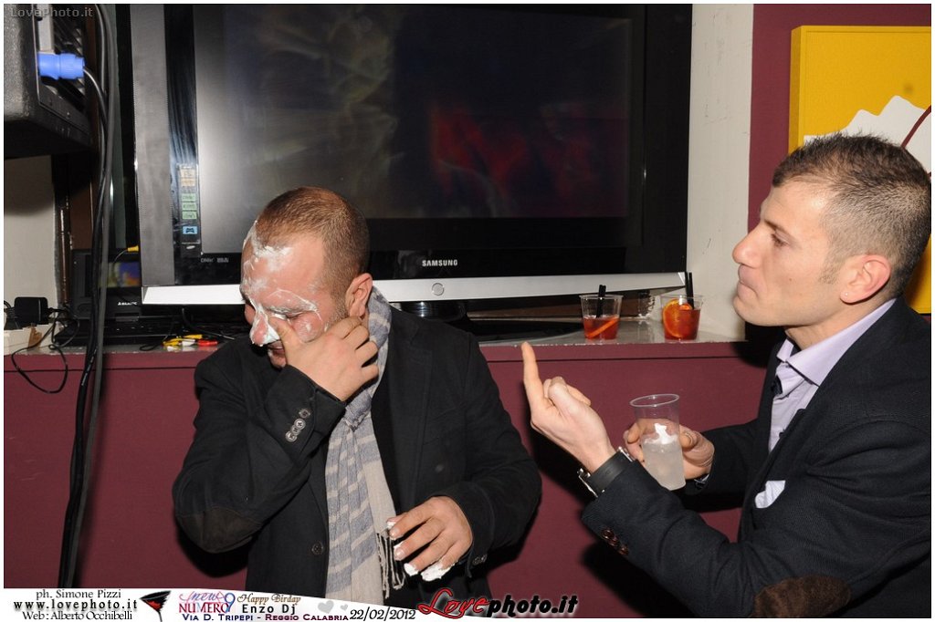 122New_Numero_9_HappyBirday_EnzoDj_LovePhoto-22022012.jpg