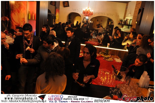 012New_Numero_9_Inaugurazione_Night_LovePhoto-22122011.jpg - GREGORIO MOSCATO  PHOTOGRAPHER