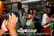 056NiceFriendlyBar Lovephoto