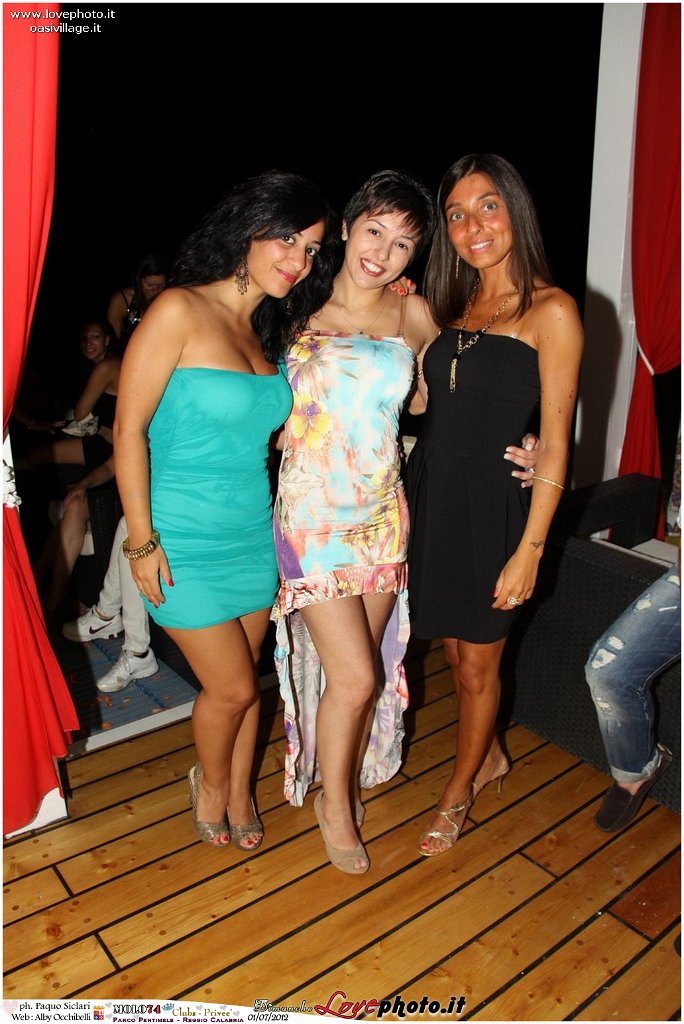 017Club_Prive_Molo74_LovePhoto_01072012.jpg