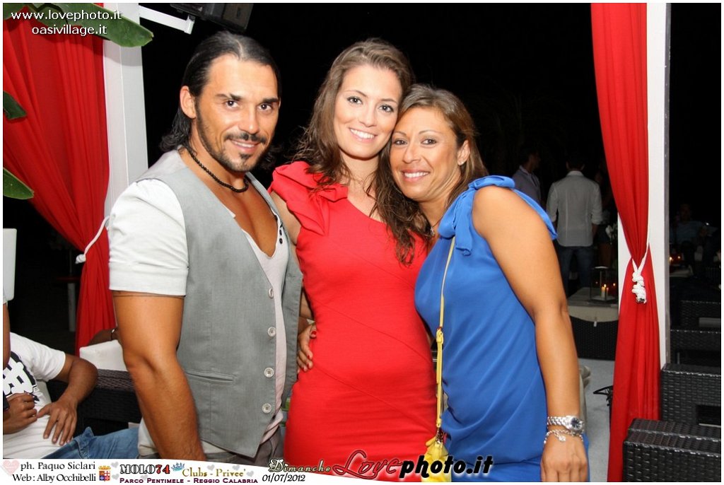 019Club_Prive_Molo74_LovePhoto_01072012.jpg