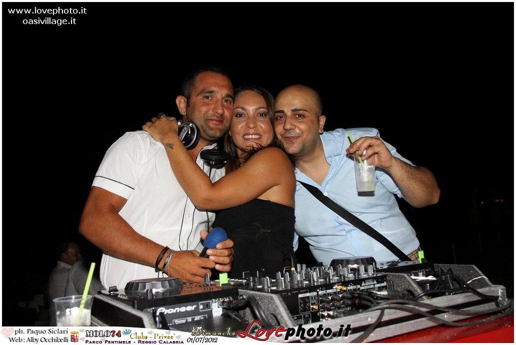 066Club_Prive_Molo74_LovePhoto_01072012.jpg
