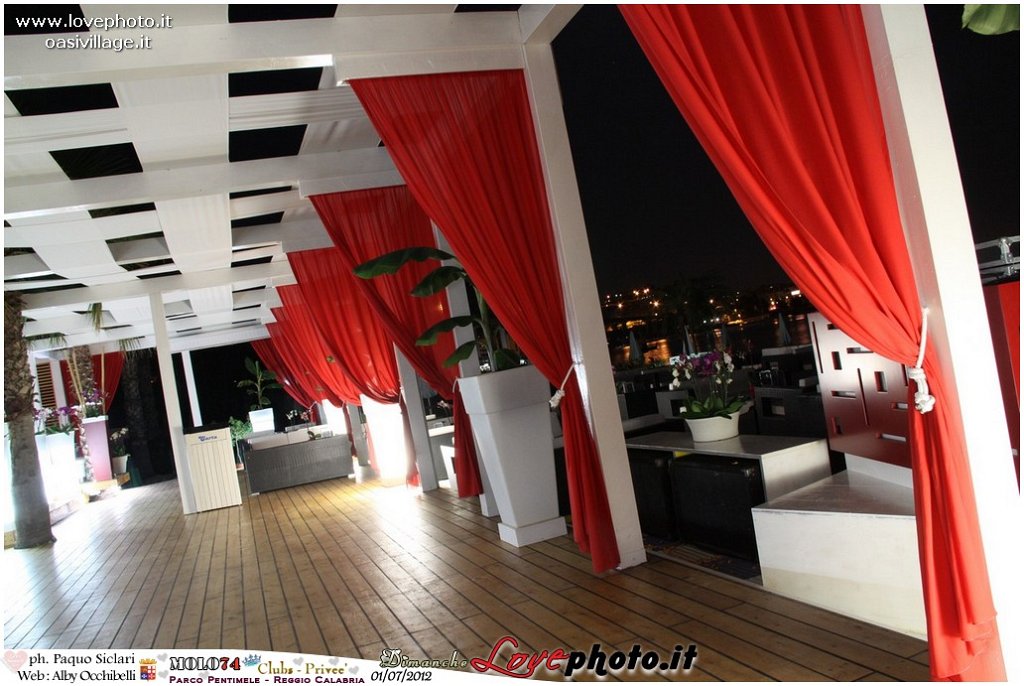 093Club_Prive_Molo74_LovePhoto_01072012.jpg