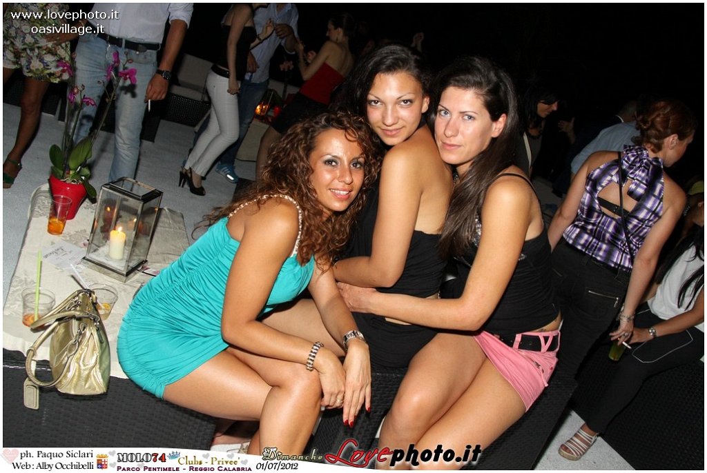 098Club_Prive_Molo74_LovePhoto_01072012.jpg