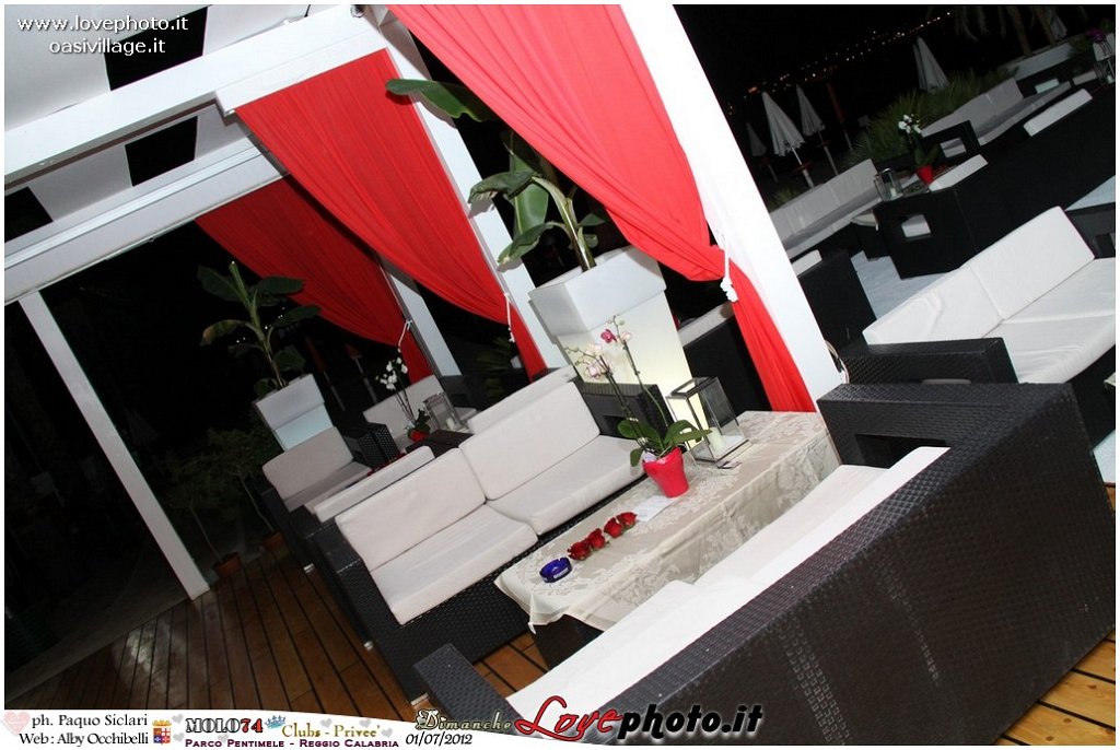 113Club_Prive_Molo74_LovePhoto_01072012.jpg