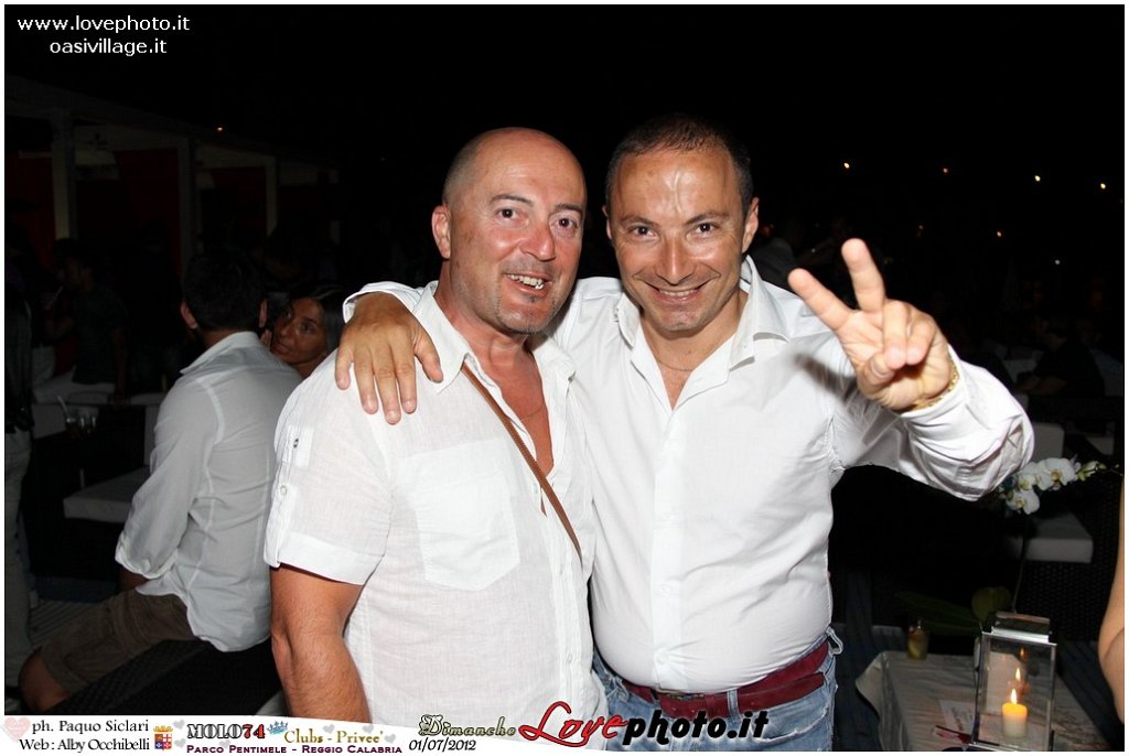137Club_Prive_Molo74_LovePhoto_01072012.jpg