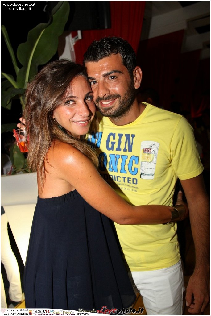 139Club_Prive_Molo74_LovePhoto_01072012.jpg