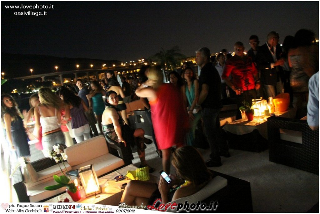151Club_Prive_Molo74_LovePhoto_01072012.jpg