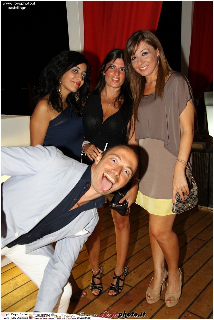 112Club_Prive_Molo74_LovePhoto_08072012.jpg