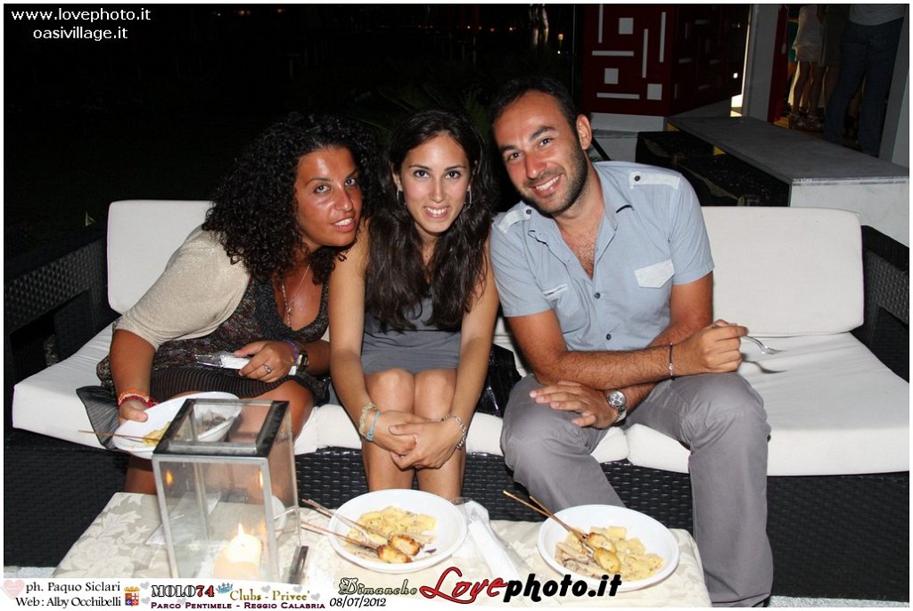 143Club_Prive_Molo74_LovePhoto_08072012.jpg
